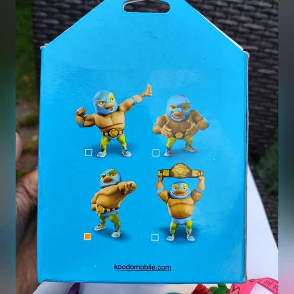 MUCHACHO WRESTLER Koodo Mobile Phone El Tabador Mini Action Figure - Picture 4 of 6